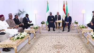 الرئيس السيسي يستقبل نظيره النيجيري بأسوان