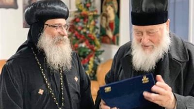 تفاصيل لقاء الأنبا أباكير مع مطران الكنيسة اليونانية بديوكليا
