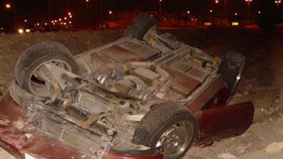 بالأسماء.. إصابة 8 أشخاص في حادثي انقلاب سيارتين بالبحيرة