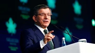 رئيس وزراء تركيا السابق يطلق حزبا سياسيا جديدا في تحد لـ