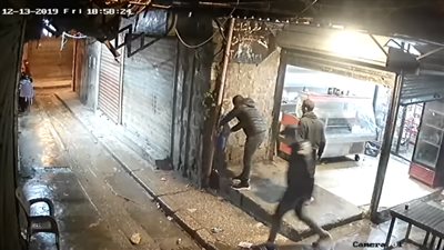 مواطن لبناني يضرم النار بنفسه في طرابلس  