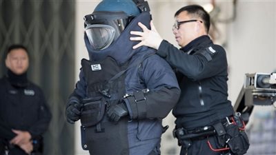 شرطة هونج كونج تقوم بثلاثة اعتقالات في قضية متفجرات أخرى