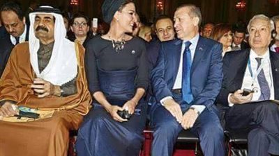 موقع يكشف صفقة سرية بين والدة أمير قطر وأردوغان 