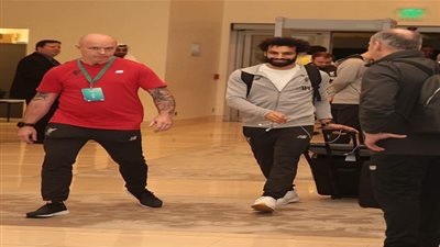ليفربول يعين حارس شخصي لمحمد صلاح في قطر