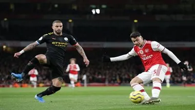 أرسنال ضد مان سيتي.. الجانرز يقدم أسوء مواسمه بالبريميرليج