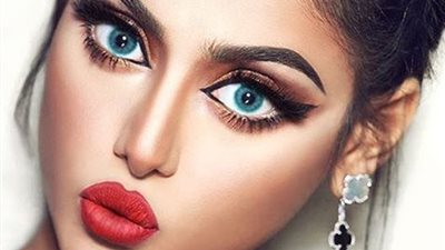 استخدمي المكياج للحصول على عيون واسعة بهذه الطريقة