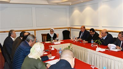 الصحة تطالب شركات تطوير المنشآت الطبية بالأقصر الانتهاء في مواعيدها