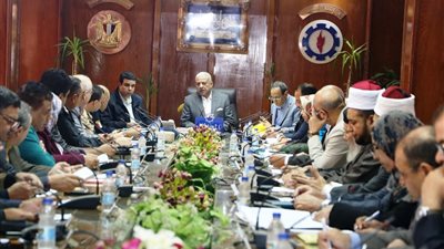 السويس ترفع درجة الاستعداد لعيد الميلاد