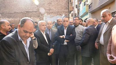 تدشين 150 خيمة بالساحة الشعبية بفاقوس لاستقبال أهالي العقار المنهار بالشرقية