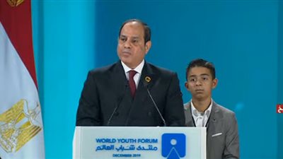 السيسى لقادة العالم: استمعوا للشباب ولا تتركوهم فريسة