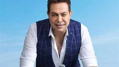 حكيم يطرح أغنية 