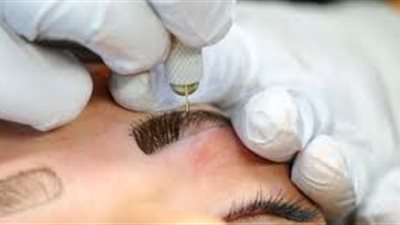 الإفتاء توضح حكم النمص ورسم الحواجب بالميكروبليدنج