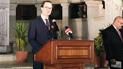 السفير الفرنسي: صور الأهرامات تتصدر الكتب الدراسية في بلادنا