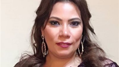 بإطلالة أنيقة ووزن جديد.. إيمان السيد تغازل جمهورها