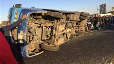 عاجل.. انقلاب أتوبيس مدرسة بالمقطم وإصابات بين الطلاب