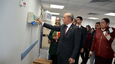 محافظ القليوبية يتفقد عددا من المشروعات (صور)