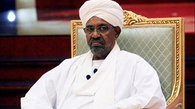 عام من الاضطرابات السياسية في السودان