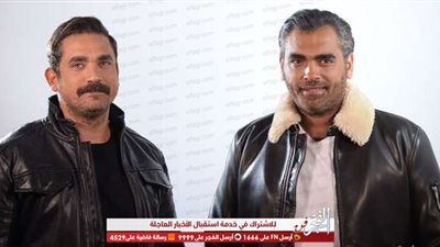 أحمد كرارة يوجه رسالة لشقيقه وهو يؤدي مناسك العمرة 