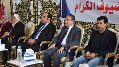 وزير الرياضة ومحافظ المنوفية يفتتحان صالة وملعب نجيل بمليوني جنيه