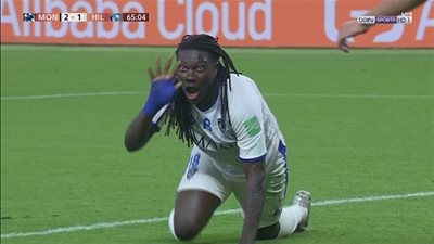 جوميز يواصل التألق ويسجل هدف التعادل للهلال ضد مونتيري 