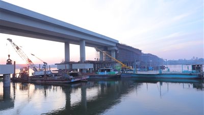 وزير النقل: التخطيط لإنشاء 21 محورا جديدا على النيل (صور)