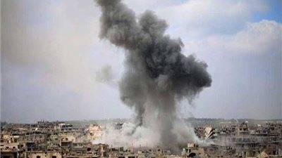 قصف جوي على إدلب السورية يقتل 12 مدنيا