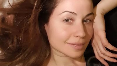 من داخل غرفة نومها.. ريا أبي راشد تشارك جمهورها عبر 