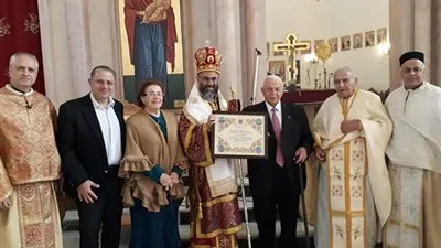 أبرشية بترا بالأردن تسلّم شهادة بركة بابوية لـ