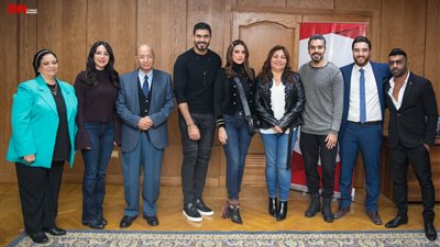 جامعة الأهرام الكندية تواصل نشاطها وتُكرم أبطال 