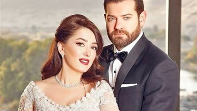 كندة علوش توجه رسالة إلى زوجها عمرو يوسف بمناسبة عيد ميلاده 