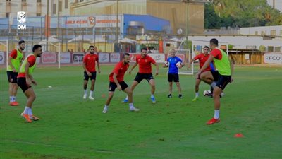 الأهلي يستعيد خدمات مدافعًا جديدًا 