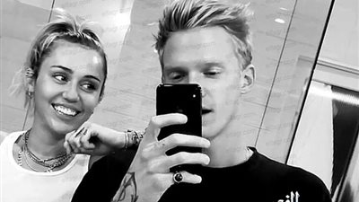 كودي سيمبسون ينفي شائعات خيانته لـ مايلي سايرس 