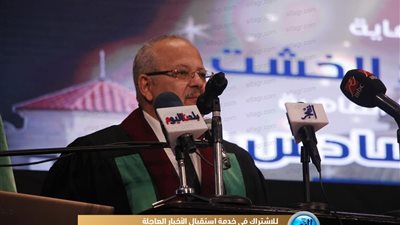 جامعة القاهرة تُكرم علماءها ومفكريها في عيد العلم (صور)