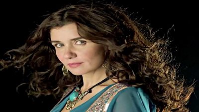 تفاصيل حياة غادة عادل ومشوارها الفني وأبرز أعمالها في عيدها الـ45