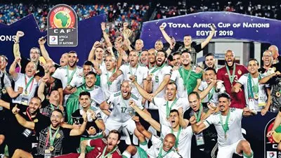 2019 عام النجاح العربي.. الجزائر وقطر ينتفضان والفراعنة يترنحون