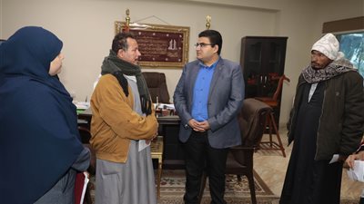 صرف مساعدات مالية لـ3 حالات إنسانية ببني سويف 