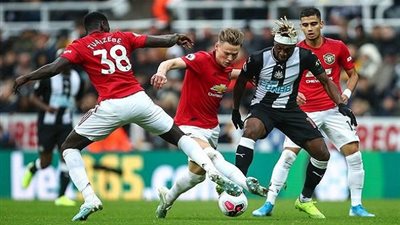 ملخص وأهداف مباراة مان يونايتد ضد نيوكاسل يونايتد 1/4 في الدوري الإنجليزي | الشياطين الحمر تُبدع (فيديو)