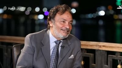 حمدى الوزير: جمهوري من الصيع والبلطجية وبحبهم (فيديو)