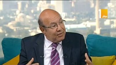 عضو المجمع العلمي: السيسي يقود نهضة في كل القطاعات