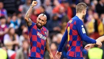 إنتر ميلان يقترب من ضم نجم برشلونة