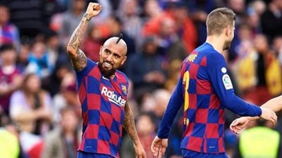 نجم برشلونة يطلب مليوني يورو