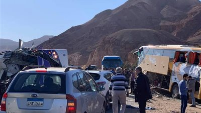 النيابة تستمع لأقوال المصابين في حادث أتوبيسي السخنة