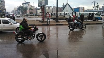 الطقس السئ يُكبد أصحاب المزارع السمكية بدمياط خسائر مالية فادحة