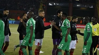 رسالة مؤثرة من حارس الأهلي لسعد سمير بعد إصابته في وتر أكيليس