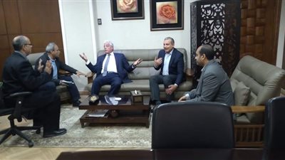  محافظ جنوب سيناء ومدير