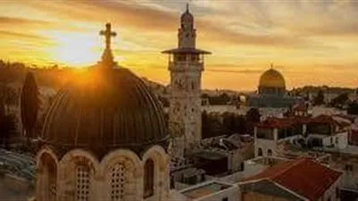 رد ناري من الأزهر والإفتاء على فتوى تحريم تهنئة الأقباط