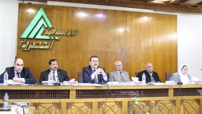 المهندسين تقرر صرف معاش لأسرة شهيد لقمة العيش بالسويس