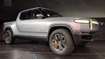 ريفان تجلب خاصية خاصية مستوحاة من الدبابات لسيارتها R1T وR1S