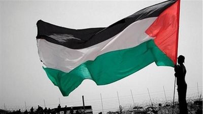 فلسطين.. القيادة تدرس خطوات للرد على إسرائيل بشأن اقتطاع جزء من أموال الضرائب