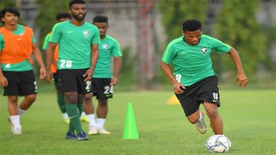 منتخب الأخضر الأولمبي يفتتح تدريباته في تايلاند استعداداً لآسيا